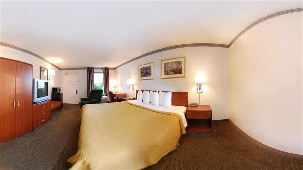 Quality Inn Christiansburg - Blacksburg Exterior photo